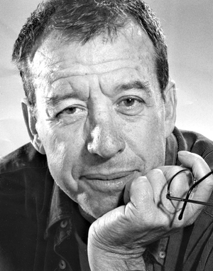 Yitzhak Laor